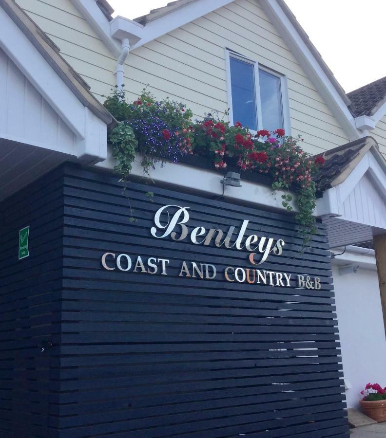 Bentleys Coast And Country B&Bリミントン エクステリア 写真